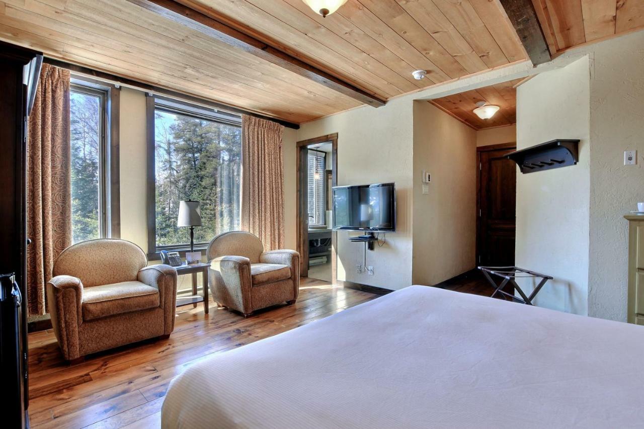 Les Condos Du Lac Taureau- Rooms & Condos Saint-Michel 外观 照片