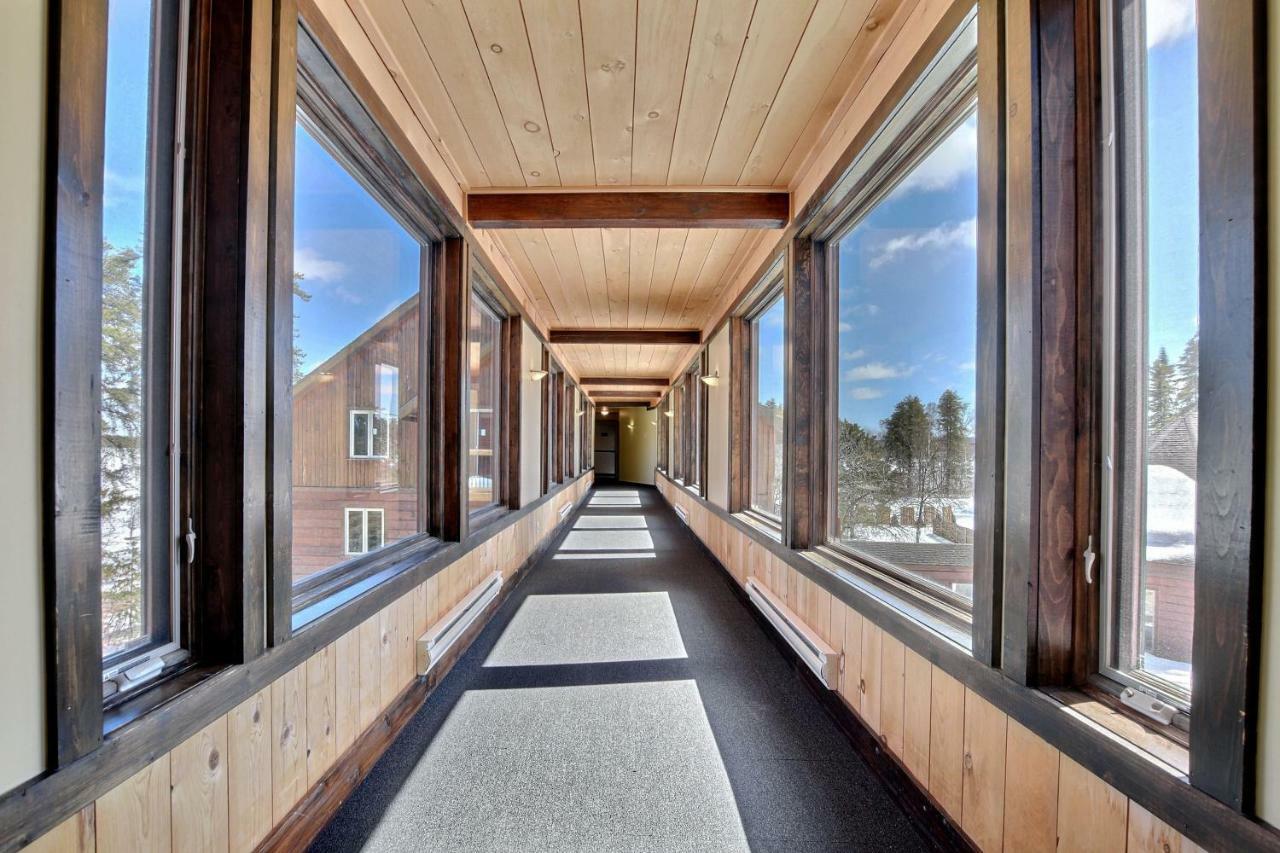 Les Condos Du Lac Taureau- Rooms & Condos Saint-Michel 外观 照片